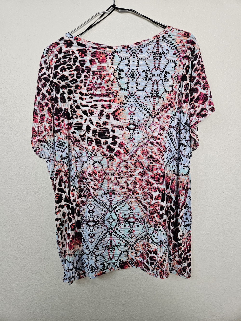 Dana Buchman Pink, Black & Light Blue Mixed Print Short Sleeve Tee Size XL photo 4