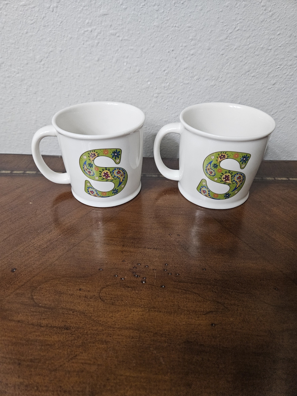 White Ceramic Mug with Green Floral 'S' Accent - Set of 2 photo 3