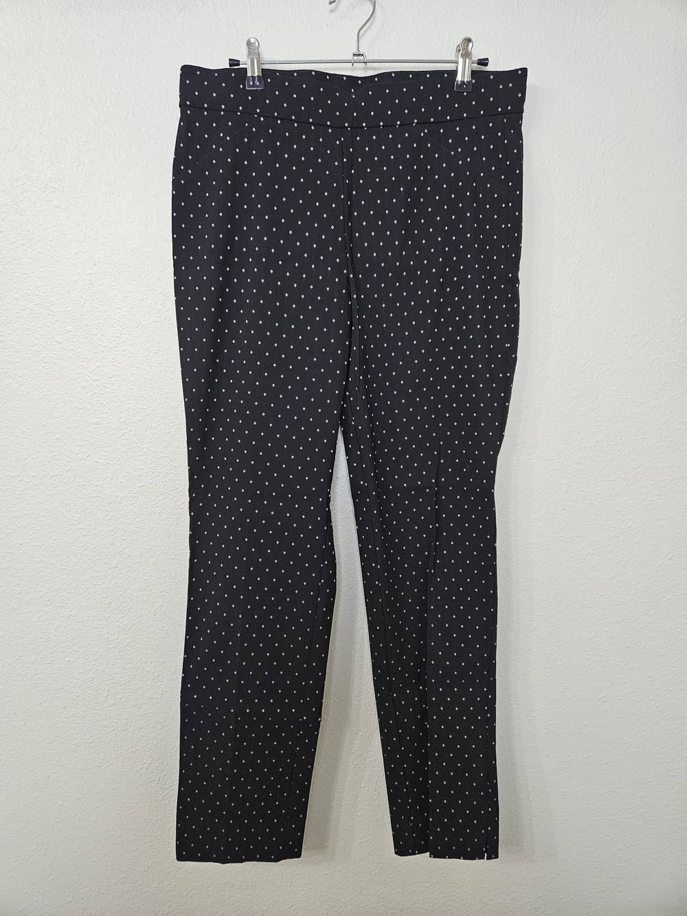 Anne Klein Black with White Diamond Polka Dot Straight Leg Pants