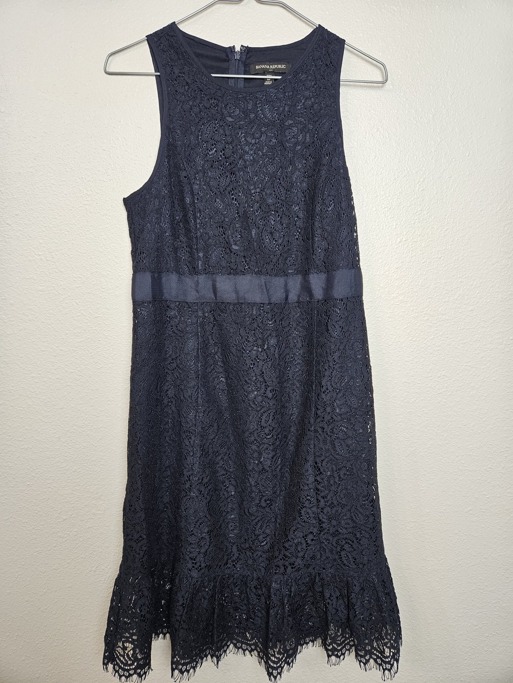 Banana Republic Navy Lace Sleeveless Dress