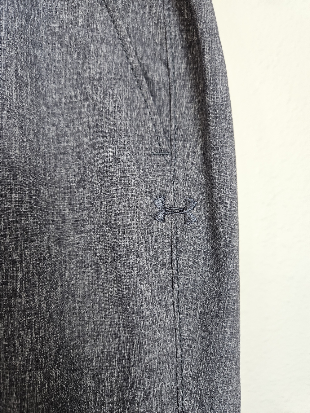 Under Armour Men’s Gray Performance Golf Pants photo 3