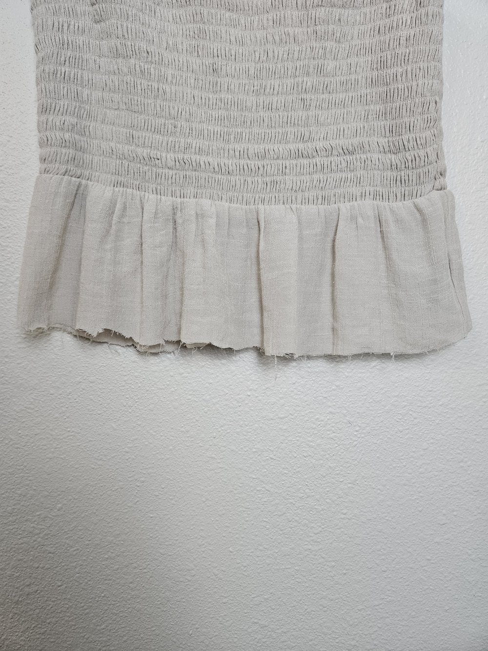 Textured Ruffle Hem Sleeveless Top - Light Beige photo 3