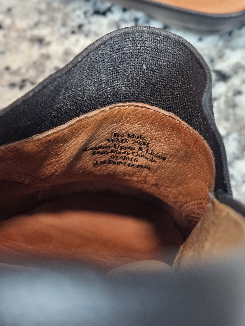 Gentle Souls by Kenneth Cole Women's Black Slip-On Mules Clogs Size 7.5 photo 5