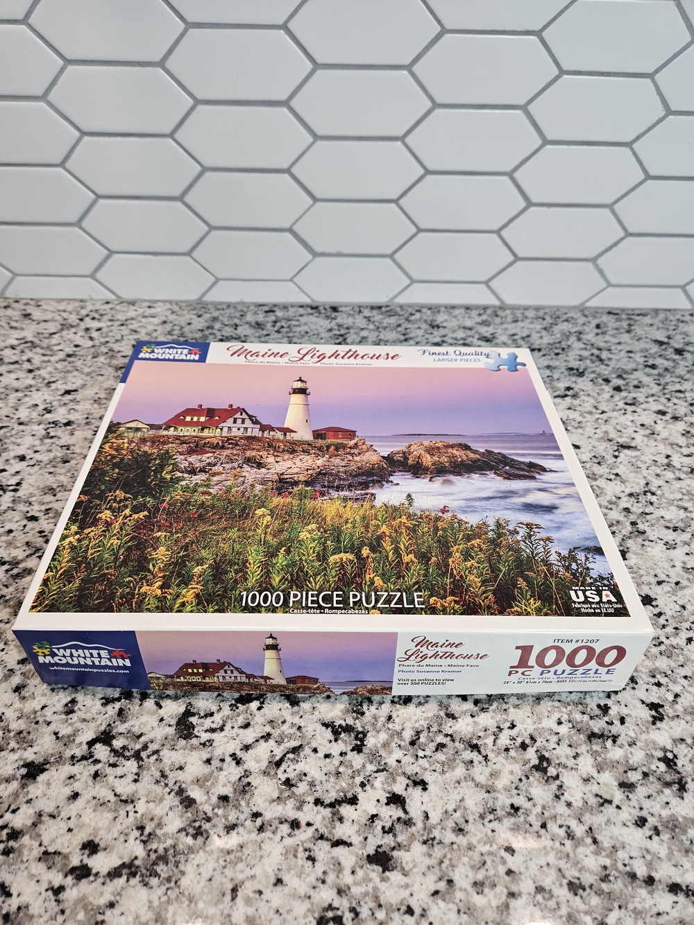 White Mountain Maine Lighthouse Puzzle 1000 piece photo 2