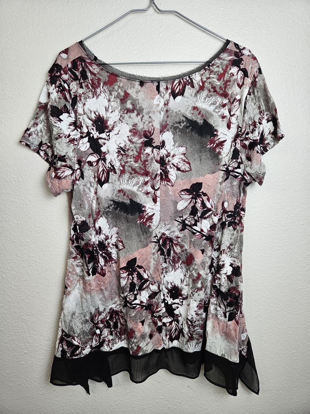 Simply Vera Vera Wang Pink, Black & White Floral Short Sleeve Tunic XL photo 4